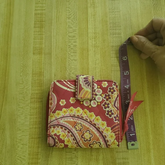 Vera Bradley Wallet - Picture 7 of 8